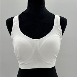 Shapermint Essentials Everyday Comfort Straps Wireless Shaping Bra White L NWT‎